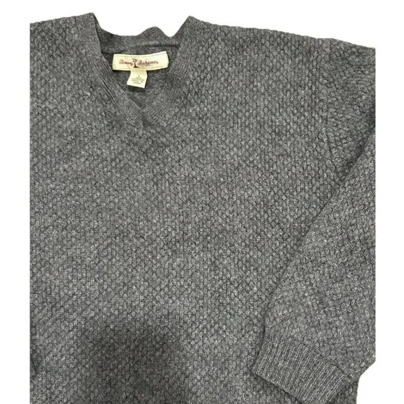 Tommy Bahama Long Sleeve V Neck Cashmere Sweater Men's Size Large Grey Knit - Picture 7 of 9